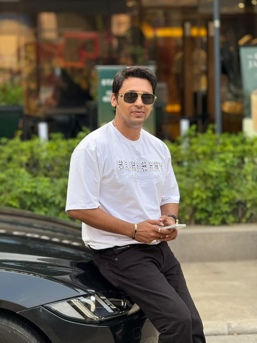Amir Khan - Director